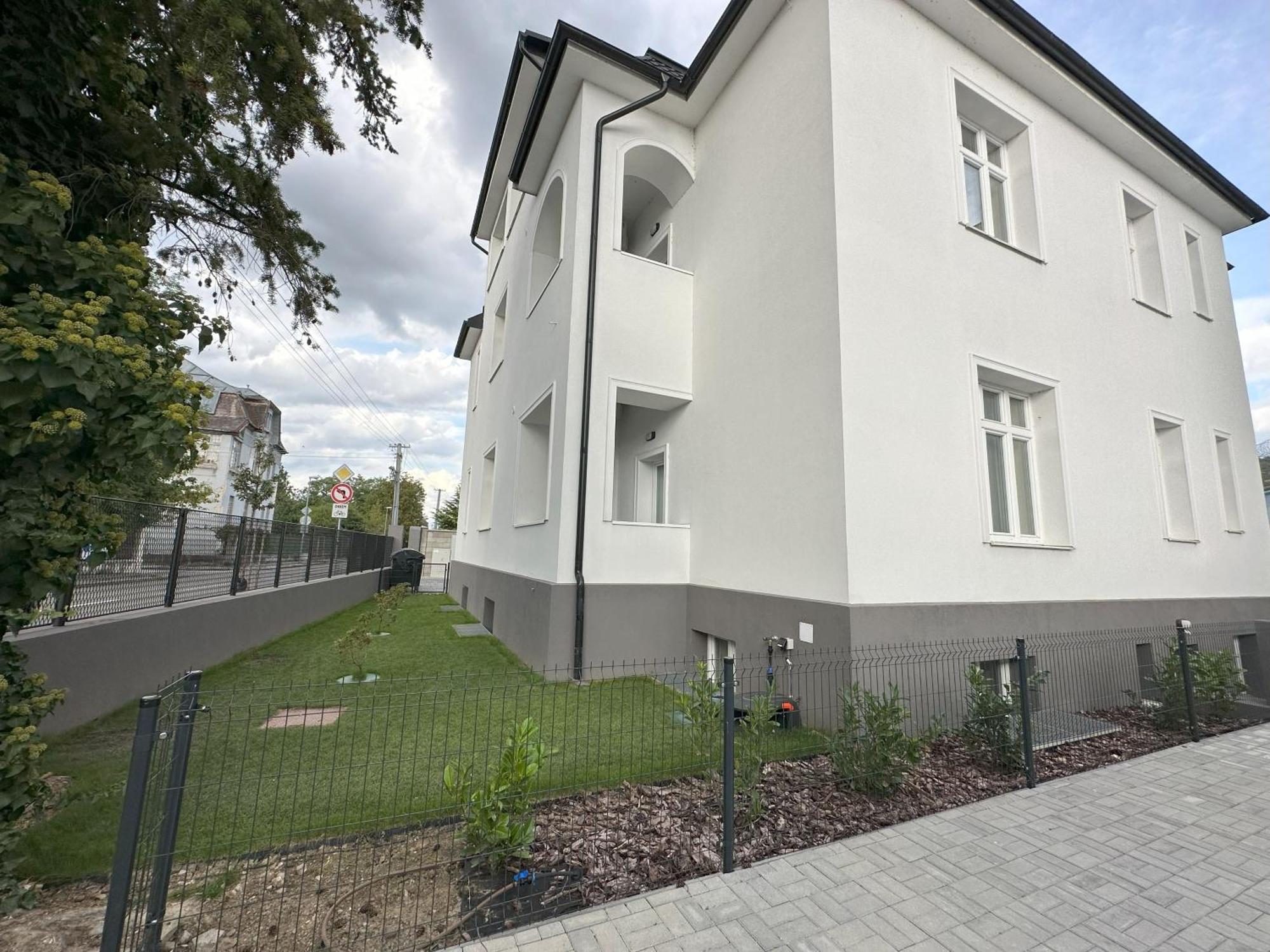 Dohnanyi Villa By Chors Trenčín Exteriér fotografie